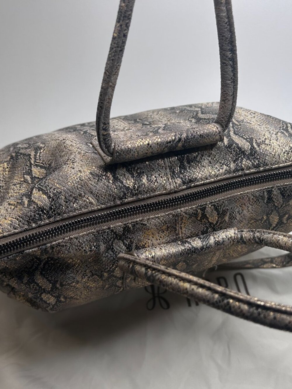 HOBO INTERNATIONAL Sheila Medium Satchel Crossbody Metallic Golden Snake Leather - Picture 8 of 11